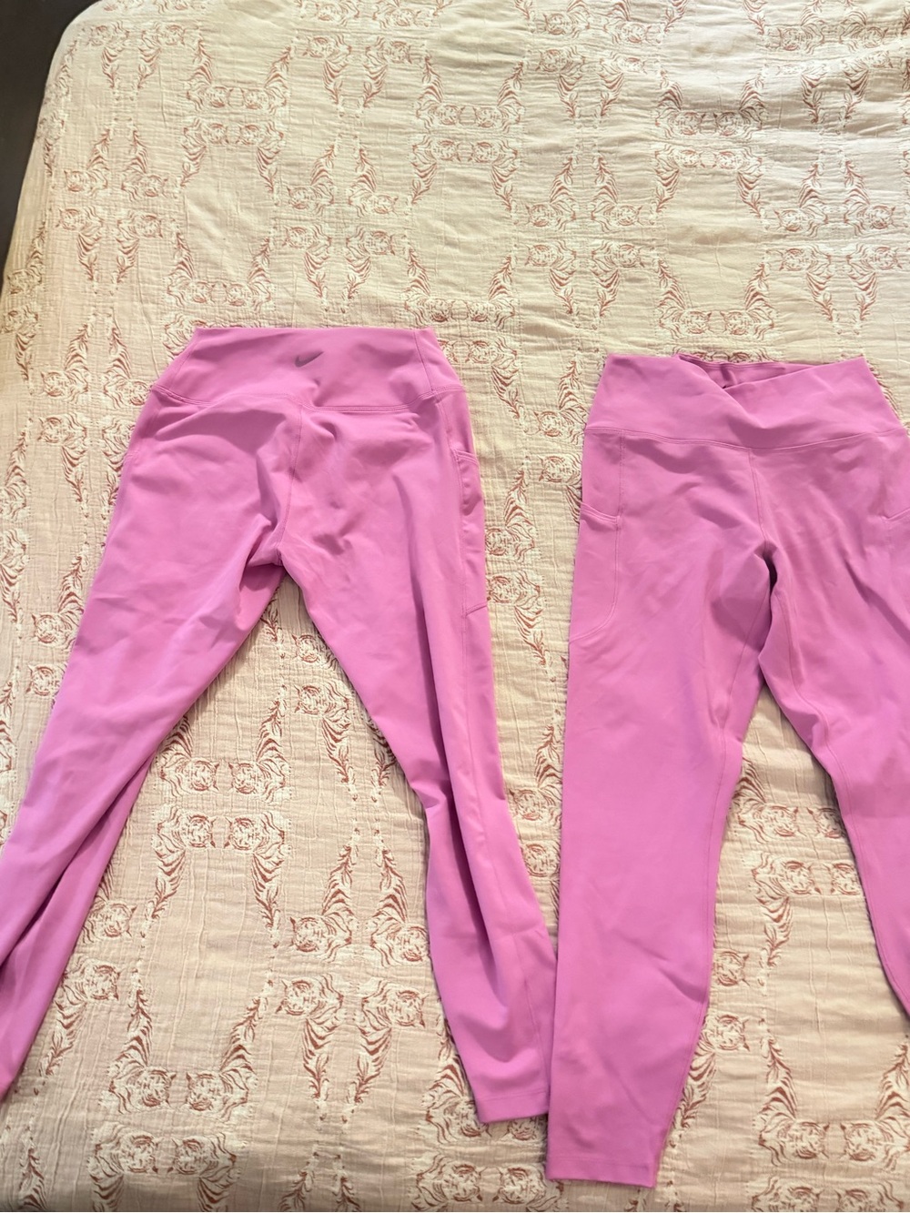 Nike One Dri-Fit Leggings, pink. Size L